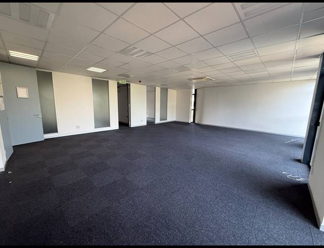 486M² OFFICE TO LET IN ROSEBANK